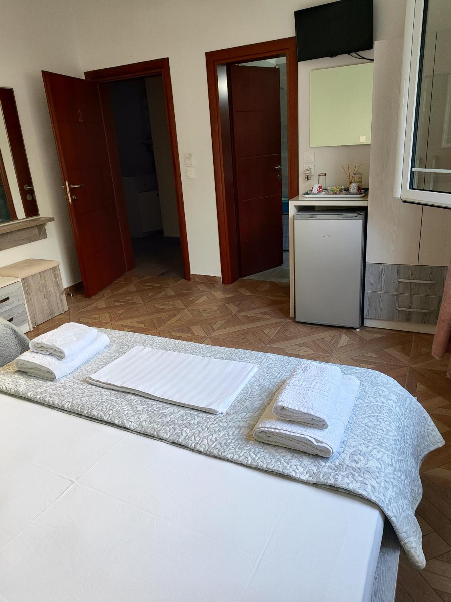 Dagos Rooms Dhërmi 外观 照片